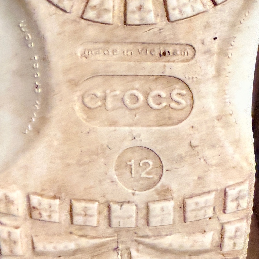 Crocs Clogs - Picture 8 of 8